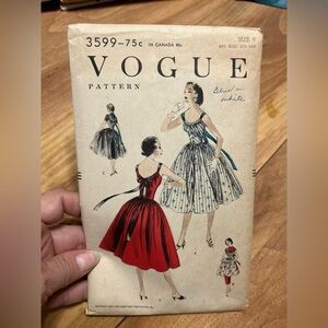 1955 Vintage Vogue Pattern Size 9